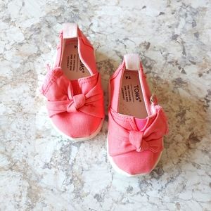 Tom's Infants Shoes Sz T4